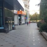 Piata Alba Iulia din Bucuresti, cu numeroase restaurante