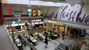 Pipera Plaza din Voluntari, restaurantele din interior