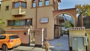 ROST, Restaurant cu bucatarie romaneasca creativa - terasa