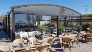 Terasele Conacului Casa Timis din Bucov