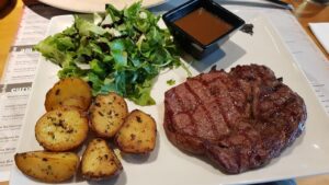 Meat and Eat, steakhouse in Agora Floreasca
