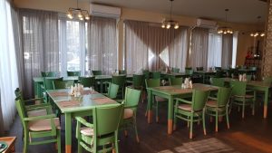 La Cocosatu Clucerului, bucatarie romaneasca traditionala