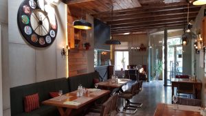 La Cocosatu Clucerului, bucatarie romaneasca traditionala