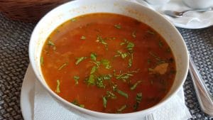 La Cocosatu Clucerului, bucatarie romaneasca traditionala