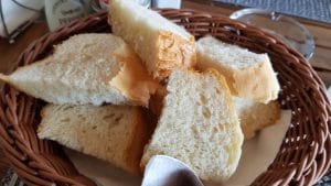 La Cocosatu Clucerului, bucatarie romaneasca traditionala