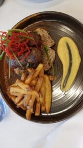 Noua Bucatarie Romaneasca la Solt Dining