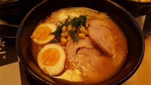 Cina japoneza cu supa ramen pregatita de Kana Hashimoto