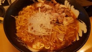 Cina japoneza cu supa ramen pregatita de Kana Hashimoto