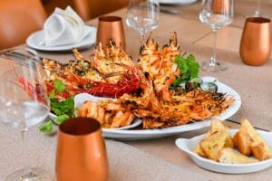 Peste si fructe de mare la Dancing Lobster