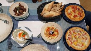 Noua bucatarie romaneasca creativa Zexe