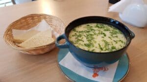 Tasty Bistro, local casual in Regie