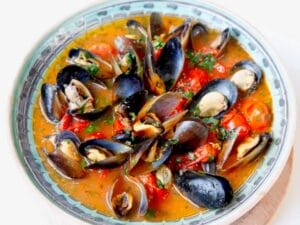 Fior di latte - Midii de Marea Neagra cu sos rosii