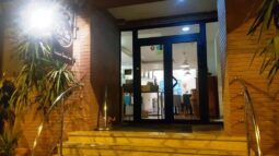 Chez Toni, restaurant libanez in Calea Floreasca