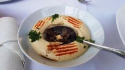 Restaurantul libanez al lui Antoine Beaini in Calea Floreasca