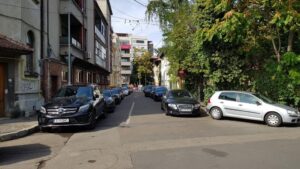 Bucurestiul vachi pe la Biserica Popa Rusu