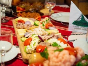 Restaurant traditional Coliba Haiducilor in Poiana Brasov