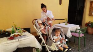 Next Door, restaurant in Piata George Enescu din Brasov