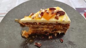 Next Door, restaurant in Piata George Enescu din Brasov