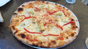 Restaurantul Pizza Roma in Piata Sfatului din Brasov