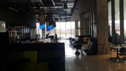 Salonul restaurantului asiatic Godai din Pipera