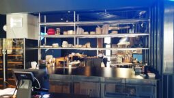 Salonul restaurantului asiatic Godai din Pipera