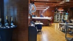 Champagne & More Lounge, Radisson Blu Hotel Restocracy