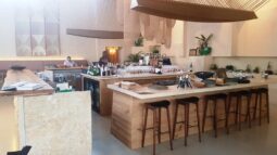 POT, restaurant, club, lounge in Piata Floreasca