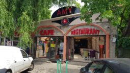 Amy Cafe Restaurant, bucatarie libaneaza
