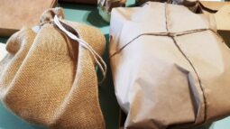 Localnicii, meniul Kané Acasă