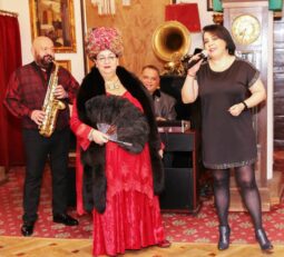 Spectacol Locanta Jaristea