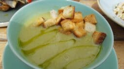 Rekolta, cafenea si bistrou la Piata Floreasca