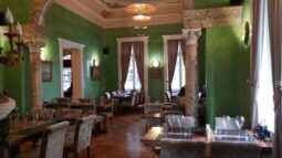 Imperial Turkish Cuisine & Steakhouse Bucuresti