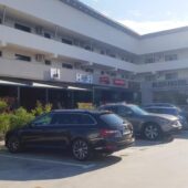 Comuna Tunari la Strip Mall