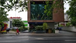 LIBERTÉ, cafenea si cofetarie langa ASE