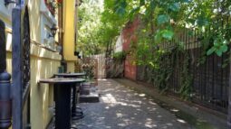 Rare House, restaurant pe Schitu Darvari