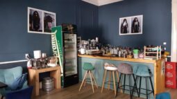 Victoria Hub, bistrou boem in Calea Victoriei