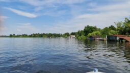 Lacul Snagov, o plimbare cu barca