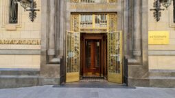 The Blank, braserie la Marmorosch Autograph Collection Hotel