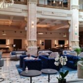 The Blank, braserie la Marmorosch Autograph Collection Hotel