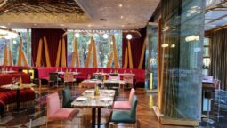 TUYA Food for Sharing, restaurant in Parchul Herastrau