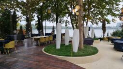 TUYA Food for Sharing, restaurant in Parchul Herastrau