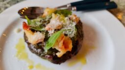 TUYA Food for Sharing, restaurant in Parchul Herastrau