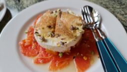 TUYA Food for Sharing, restaurant in Parchul Herastrau