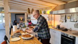 Florin Cojocariu in bucatarie la Athanor le Coupteur