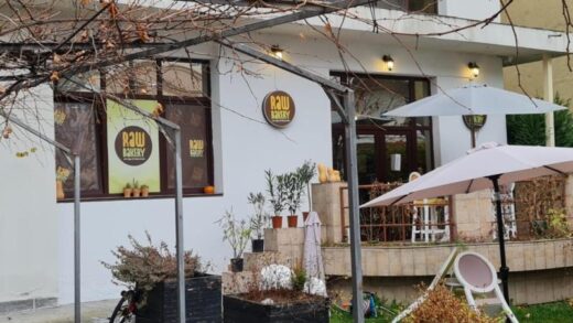 Raw Bakery, bistrou vegan in Popa Savu