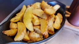 Smokareala, bistrou cu carne fripta la Piata Romana