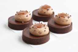 Tarta cu ciocolata - Pastry Chef Cristina Mehedinteanu