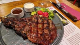 Red Angus, steakhouse la Piata Amzei - Restocracy