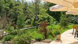 Cetatuia Magura, hotel & restaurant in Buzau