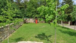 Cetatuia Magura, hotel & restaurant in Buzau